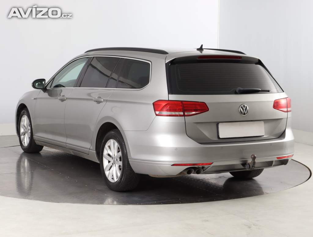 Foto inzerátu Volkswagen Passat 2.0 TDI
