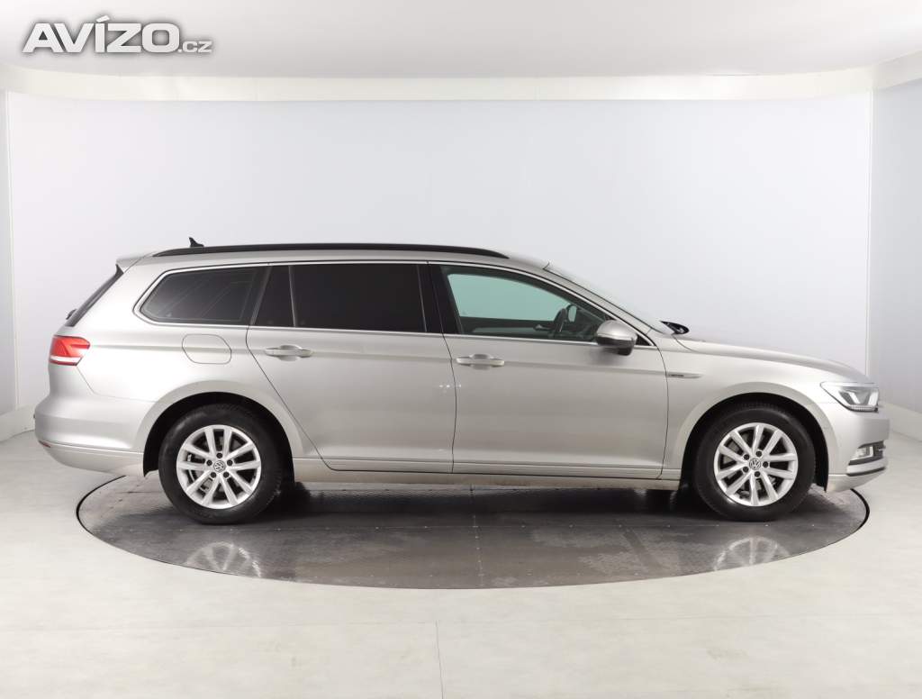 Foto inzerátu Volkswagen Passat 2.0 TDI