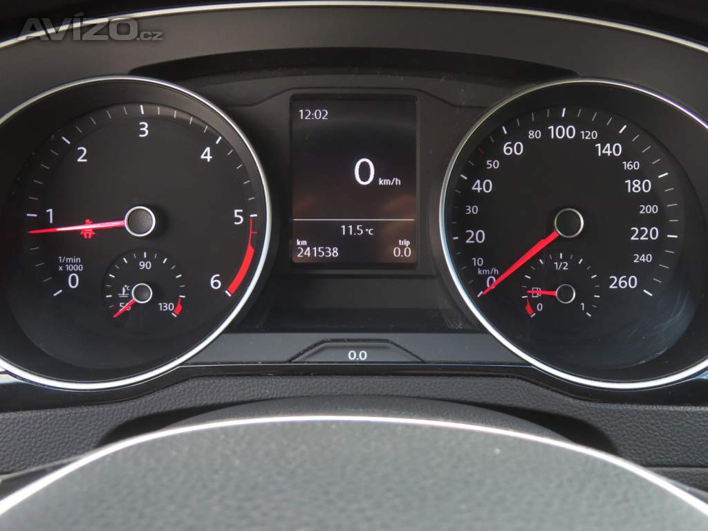 Foto inzerátu Volkswagen Passat 2.0 TDI