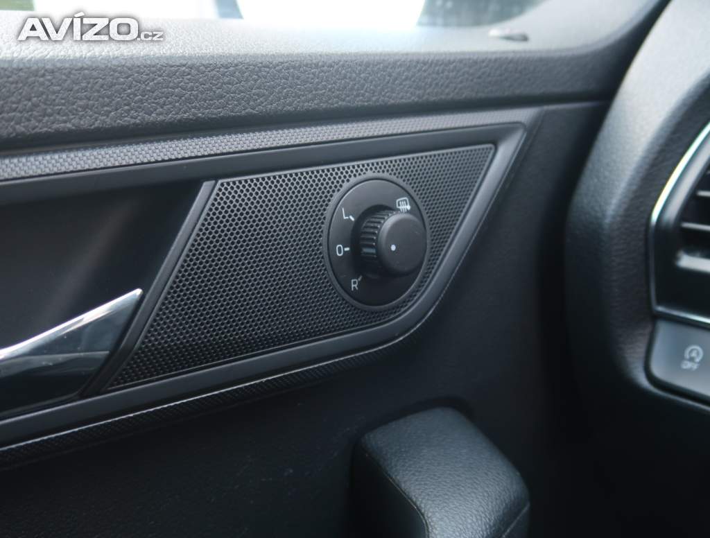 Foto inzerátu Škoda Fabia 1.0 TSI