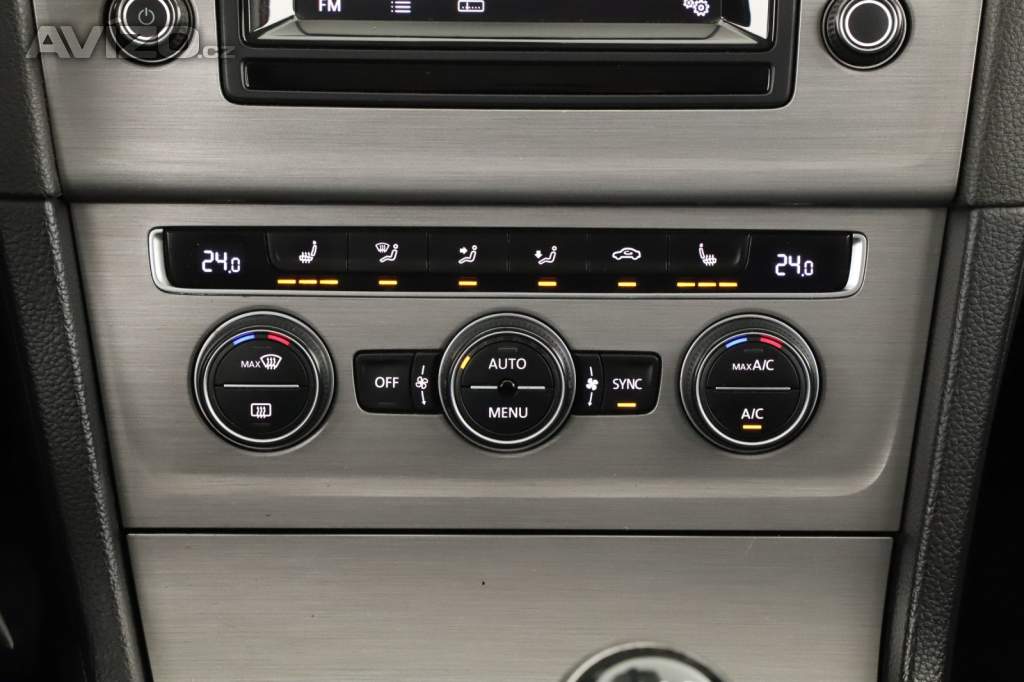 Foto inzerátu Volkswagen Golf 1.6 TDI