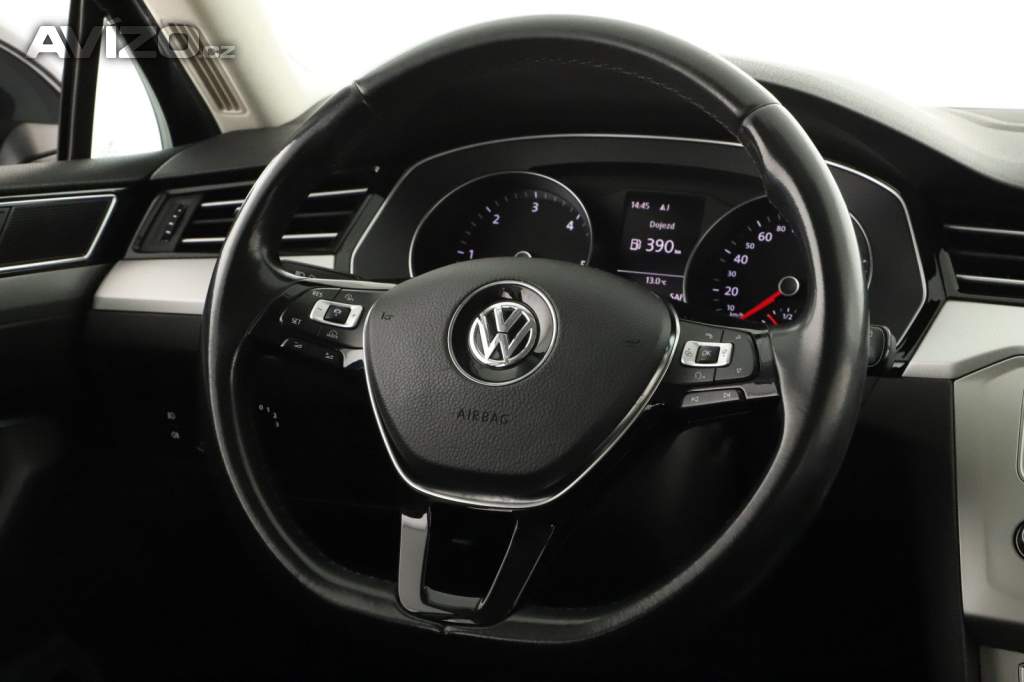 Foto inzerátu Volkswagen Passat 2.0 TDI