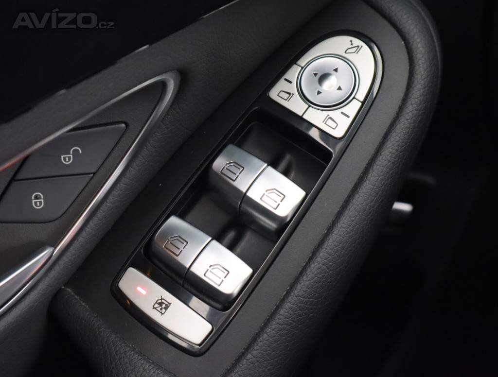 Foto inzerátu Mercedes-Benz GLC GLC 300 de 4MATIC