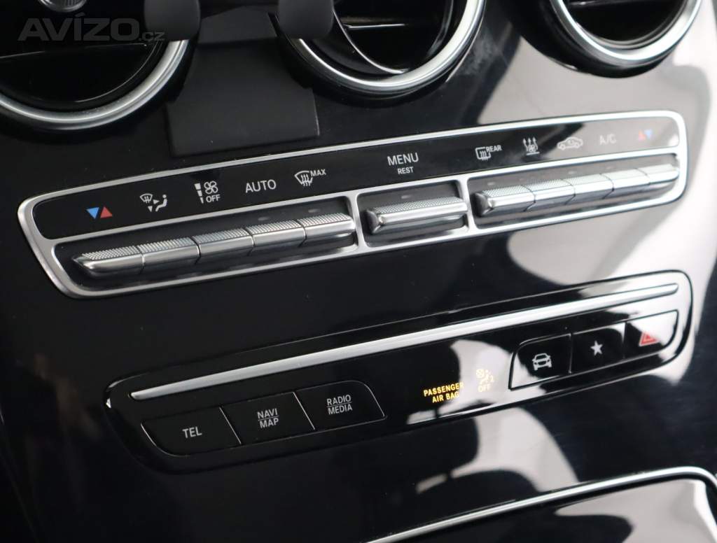 Foto inzerátu Mercedes-Benz GLC GLC 300 de 4MATIC