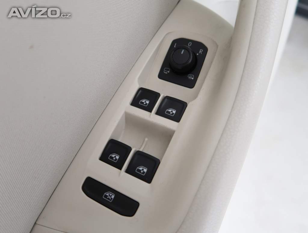 Foto inzerátu Volkswagen Passat 1.6 TDI