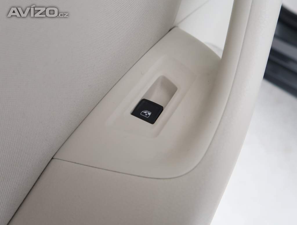 Foto inzerátu Volkswagen Passat 1.6 TDI