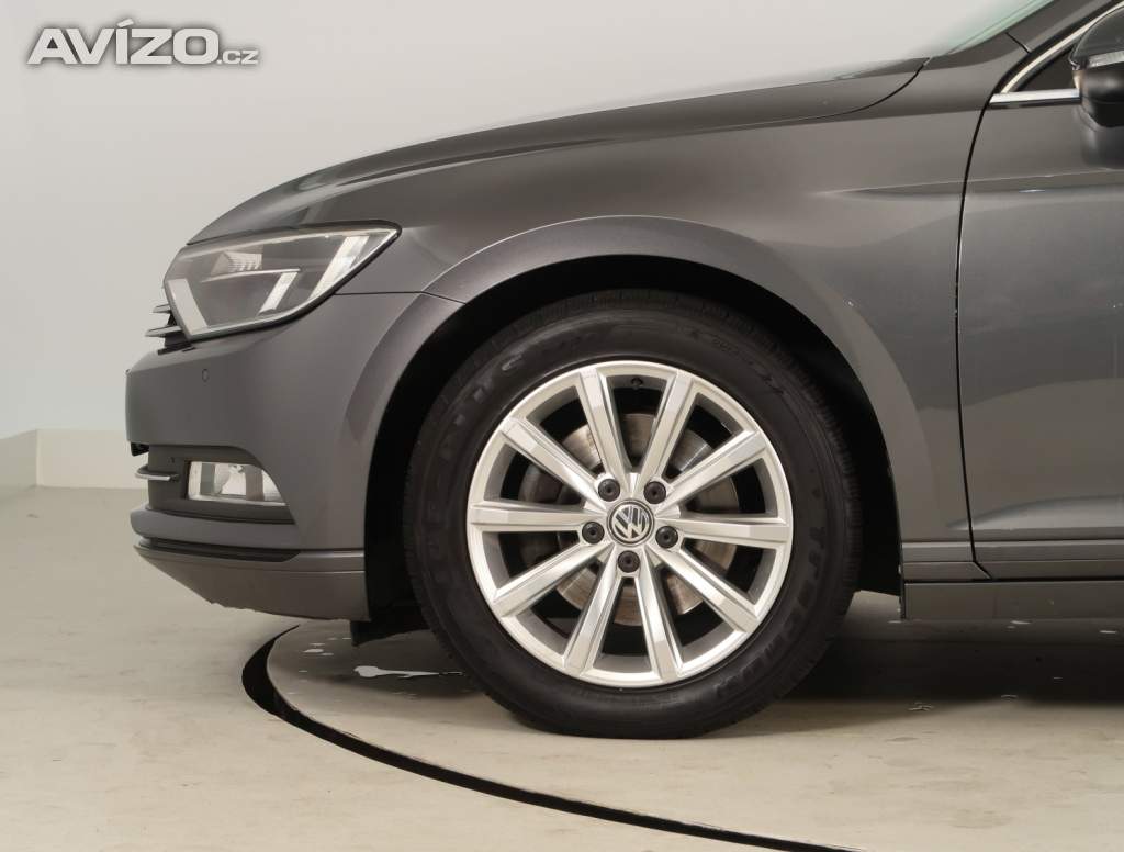 Foto inzerátu Volkswagen Passat 1.6 TDI