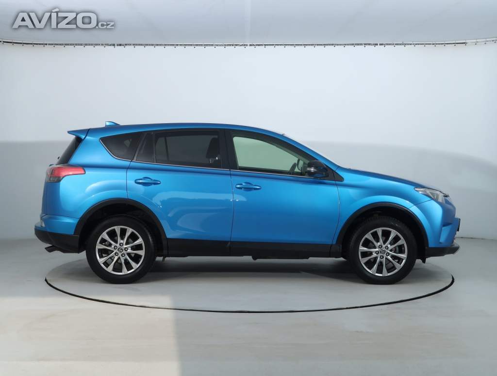 Foto inzerátu Toyota Rav4 2.0 D-4D