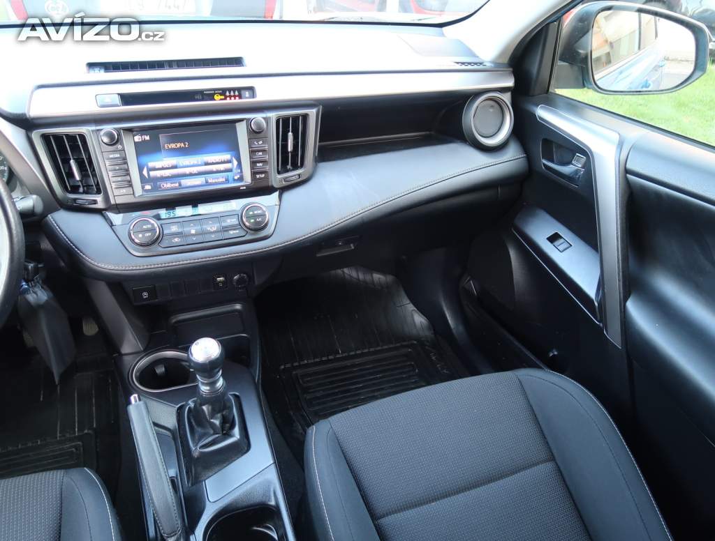 Foto inzerátu Toyota Rav4 2.0 D-4D