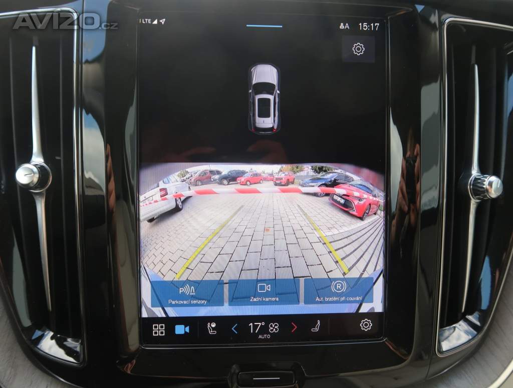 Foto inzerátu Volvo XC60 B5 AWD