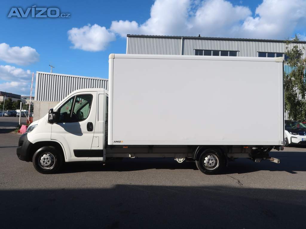 Foto inzerátu Citroën Jumper 2.2 BlueHDi