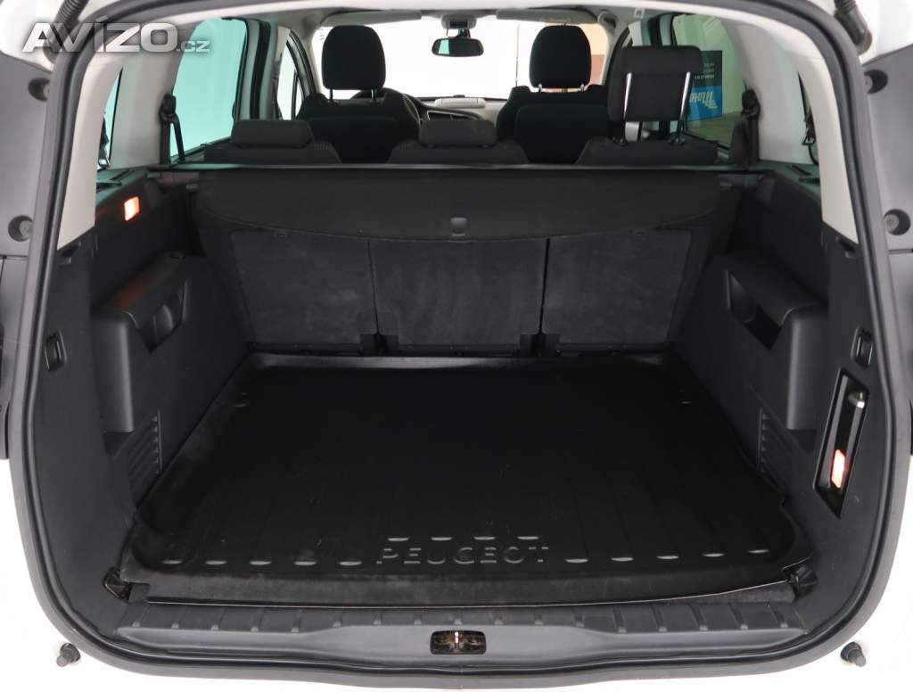 Foto inzerátu Peugeot 5008 1.6 HDi