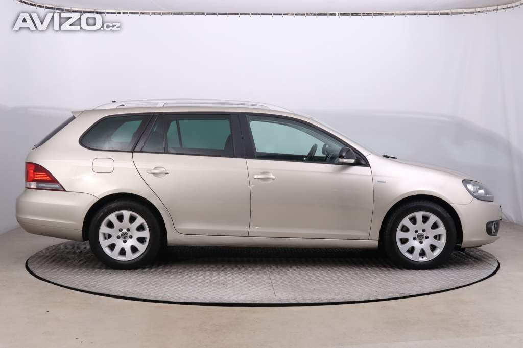 Foto inzerátu Volkswagen Golf 1.6 TDI