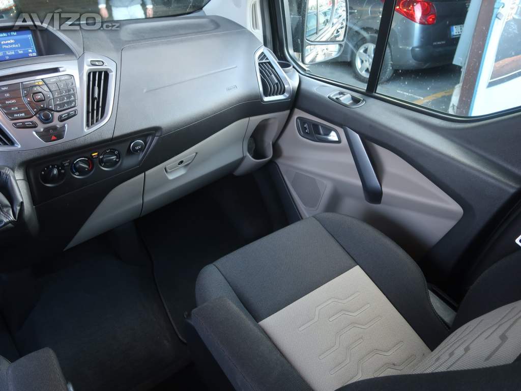 Foto inzerátu Ford Tourneo Custom 2.0 EcoBlue