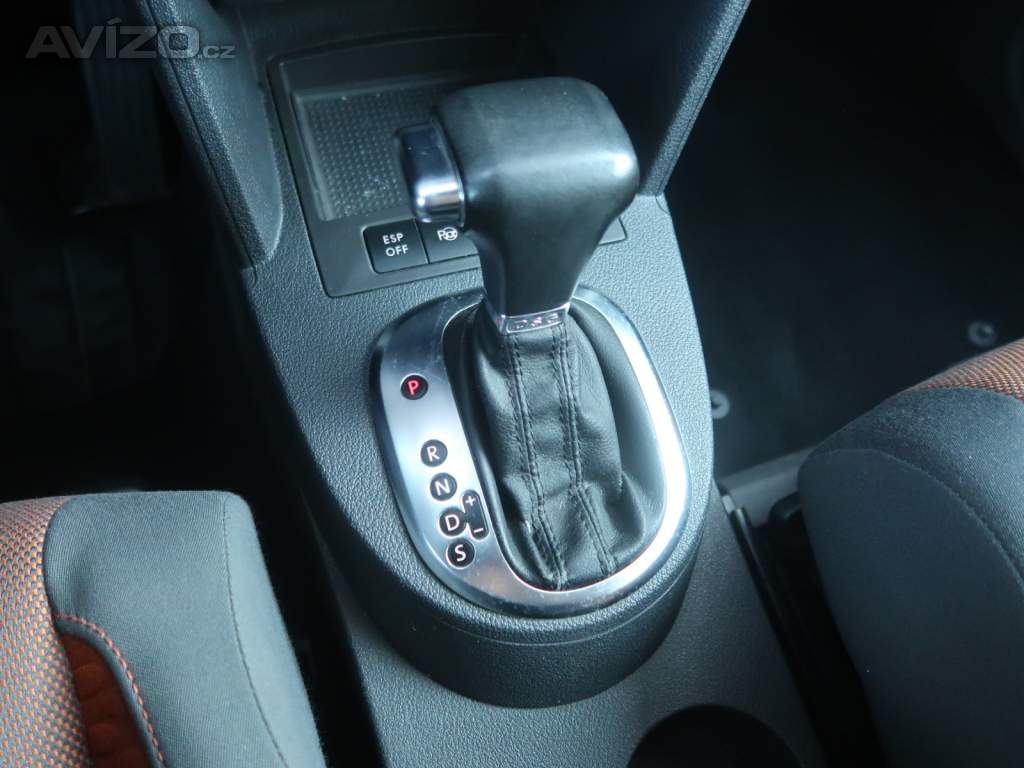 Foto inzerátu Volkswagen Touran 2.0 TDI