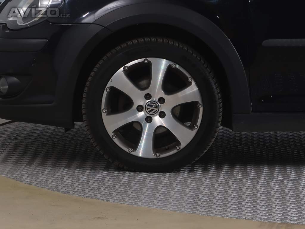 Foto inzerátu Volkswagen Touran 2.0 TDI