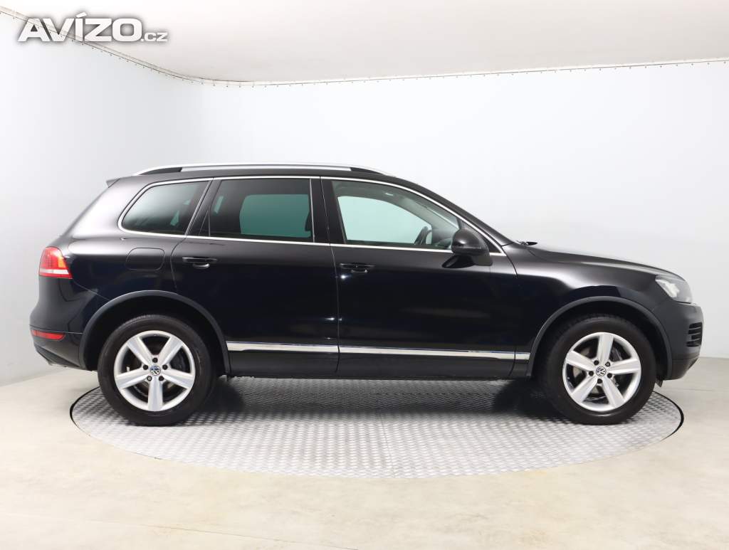 Foto inzerátu Volkswagen Touareg 3.0 TDI