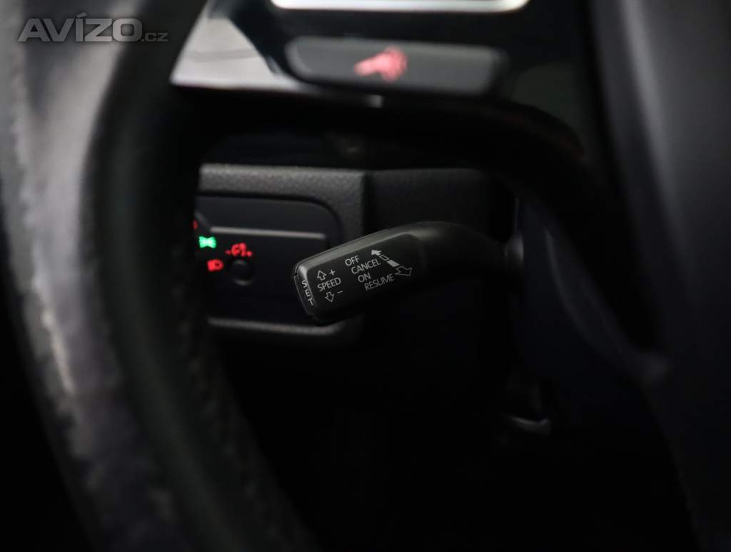 Foto inzerátu Volkswagen Touareg 3.0 TDI