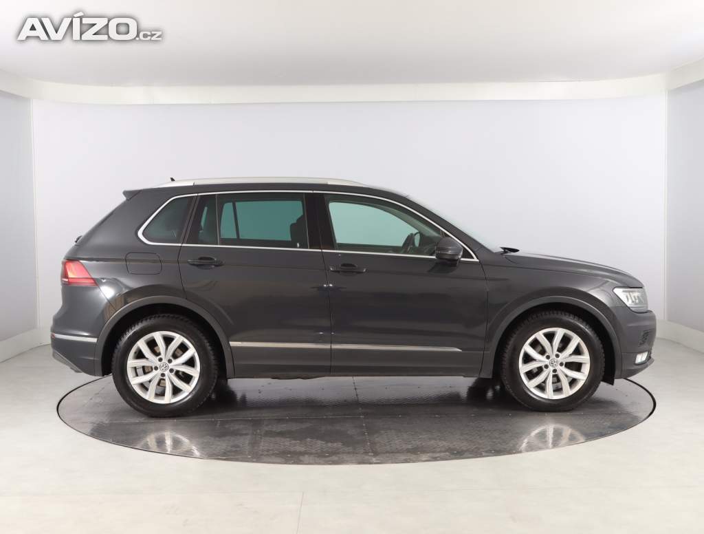 Foto inzerátu Volkswagen Tiguan 2.0 TDI