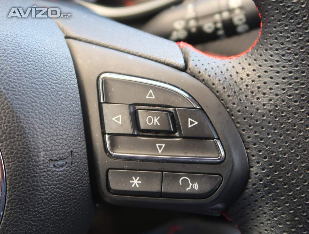 Foto inzerátu MG ZS SUV 1.5