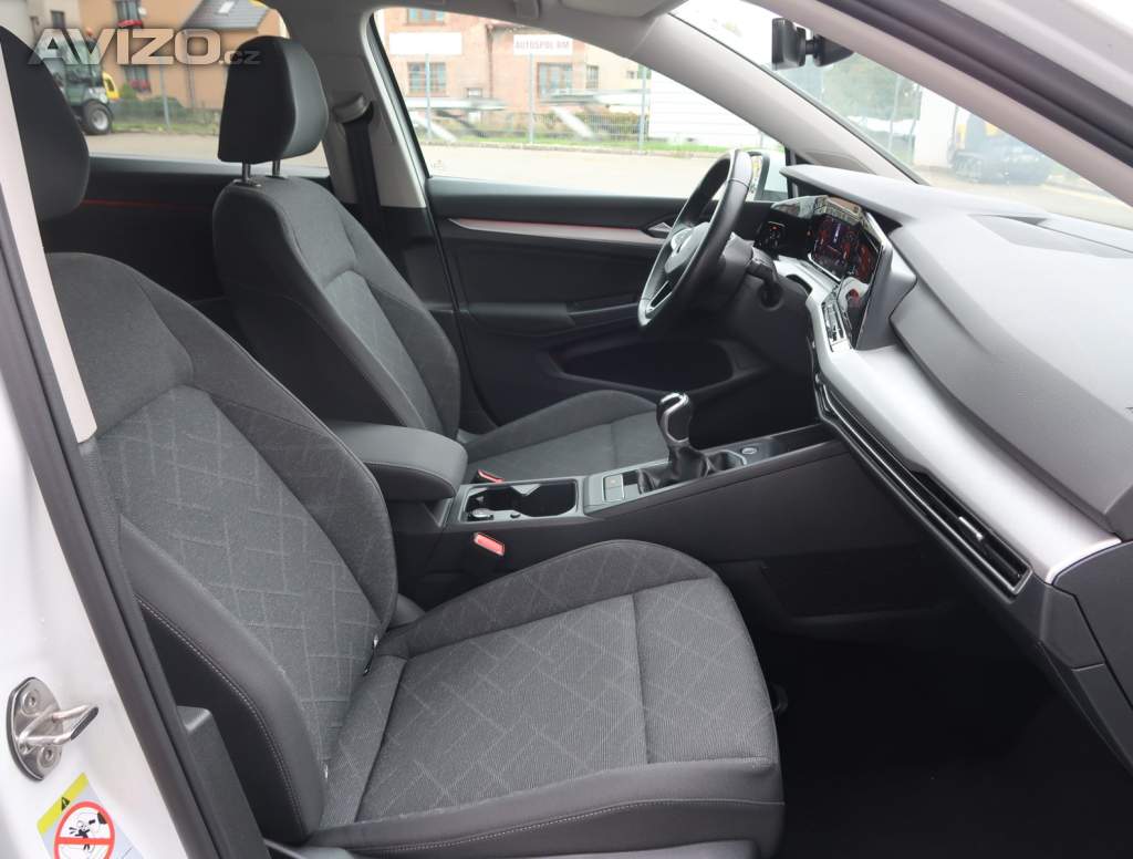 Foto inzerátu Volkswagen Golf 1.5 TSI