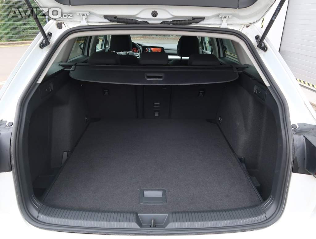 Foto inzerátu Volkswagen Golf 1.5 TSI