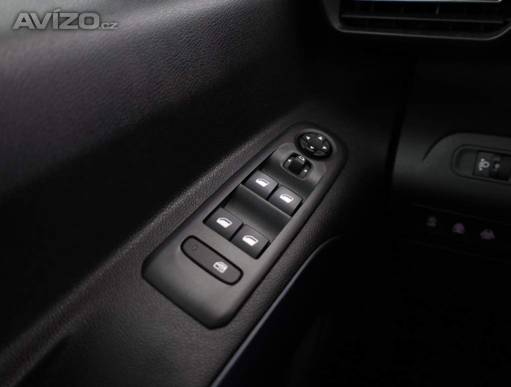 Foto inzerátu Peugeot Rifter 1.2 PureTech