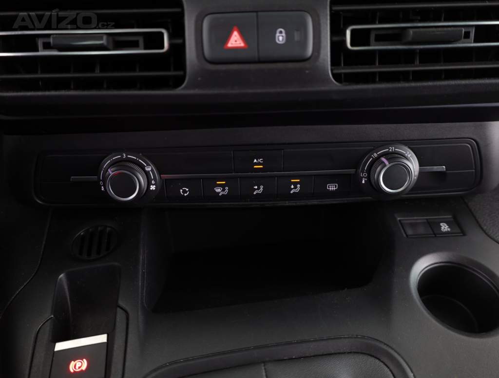 Foto inzerátu Peugeot Rifter 1.2 PureTech