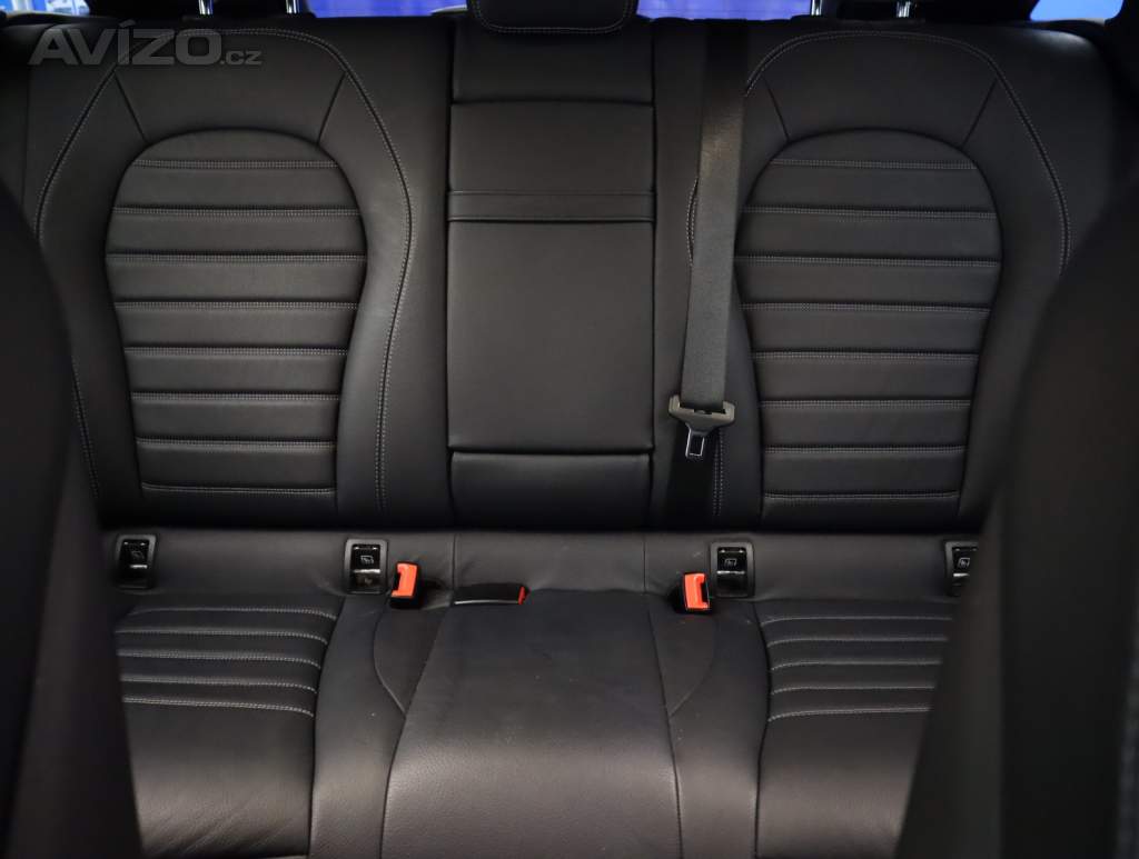 Foto inzerátu Mercedes-Benz EQC EQC 400 4MATIC