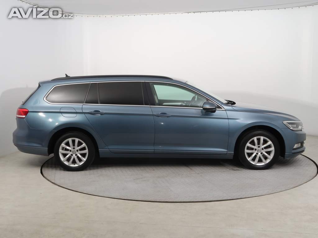 Foto inzerátu Volkswagen Passat 2.0 TDI