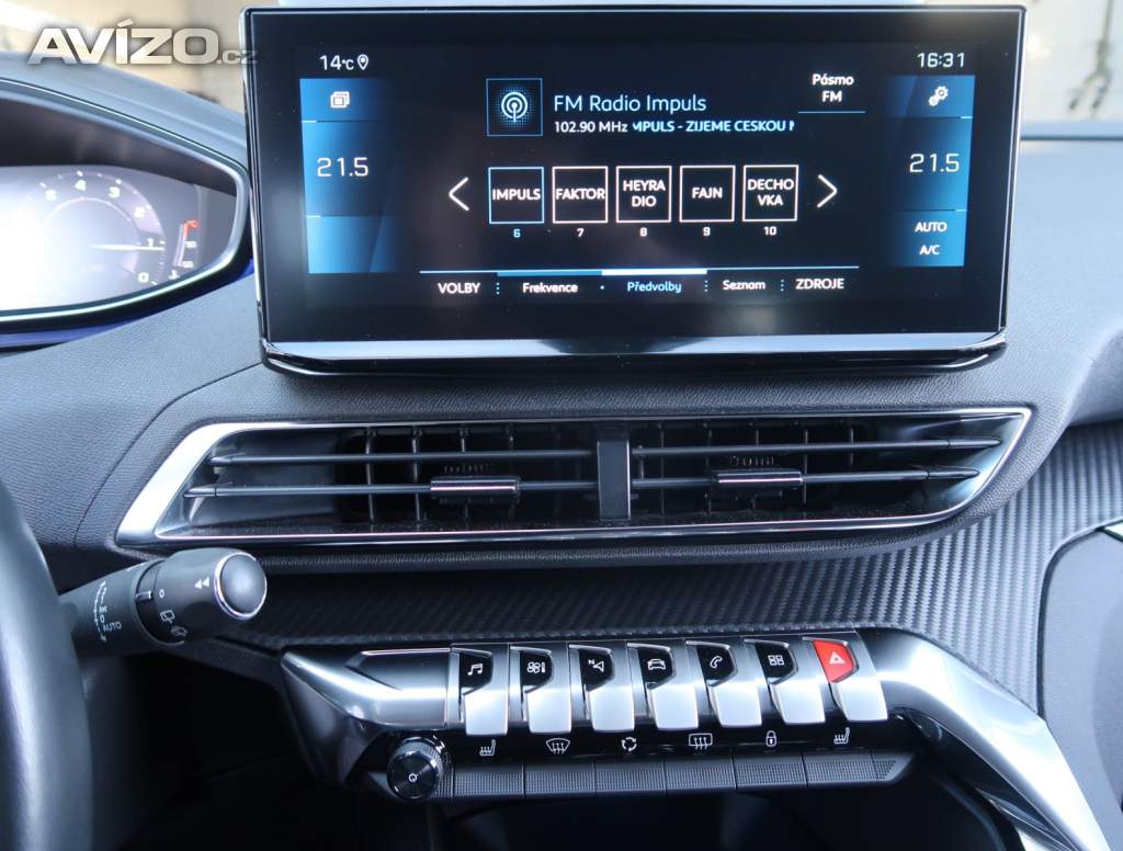 Foto inzerátu Peugeot 3008 1.2 PureTech