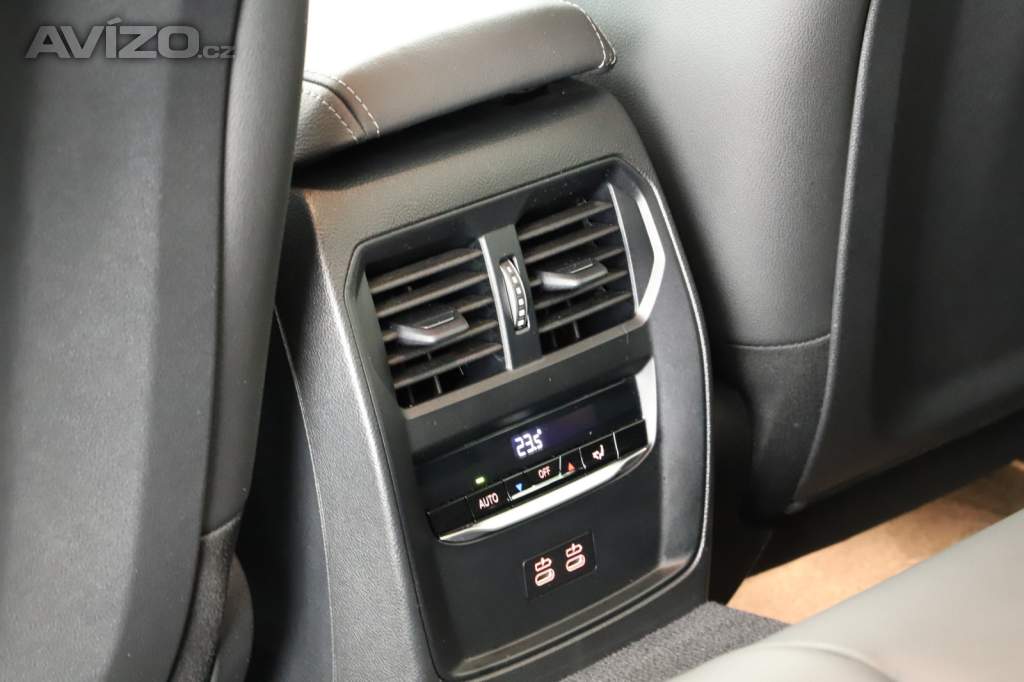 Foto inzerátu BMW Řada 3 320 e xDrive