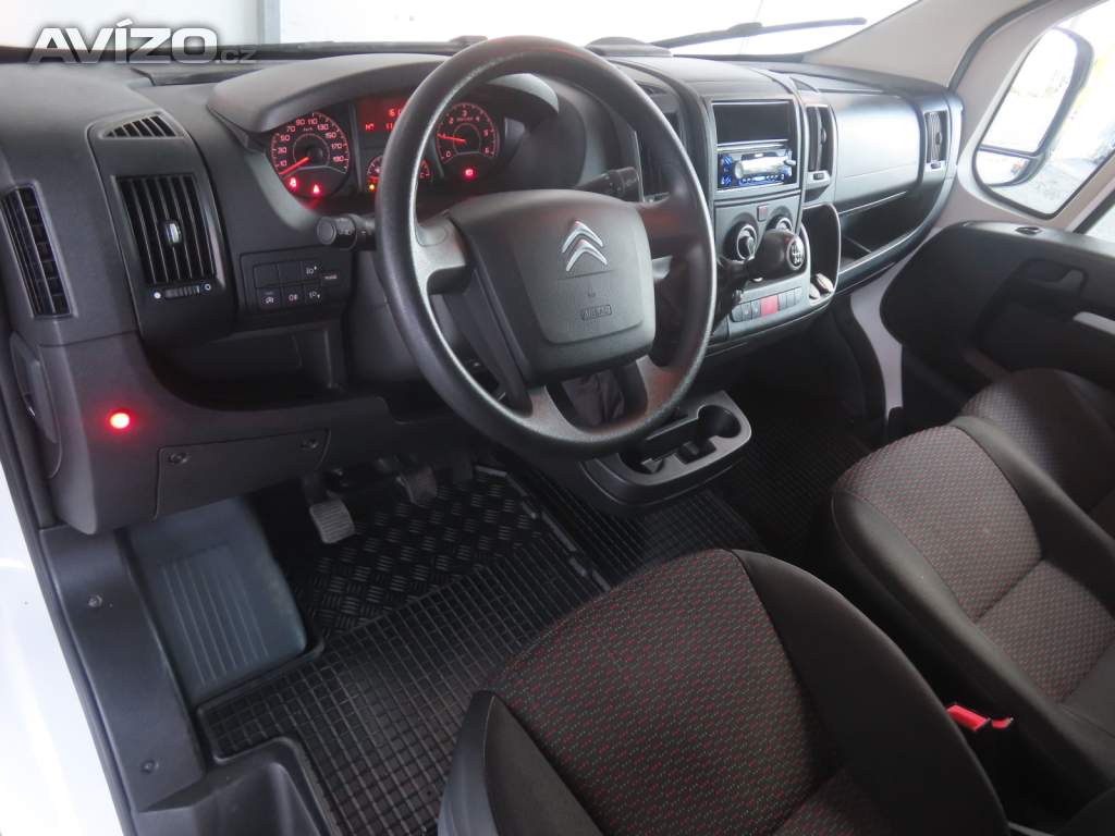 Foto inzerátu Citroën Jumper 2.2 BlueHDi