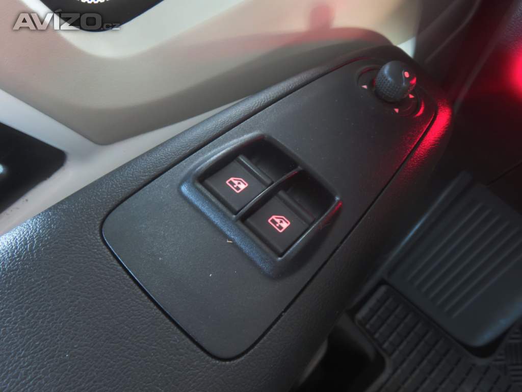 Foto inzerátu Citroën Jumper 2.2 BlueHDi