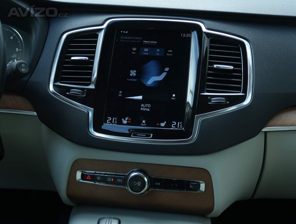Foto inzerátu Volvo XC90 B5 AWD