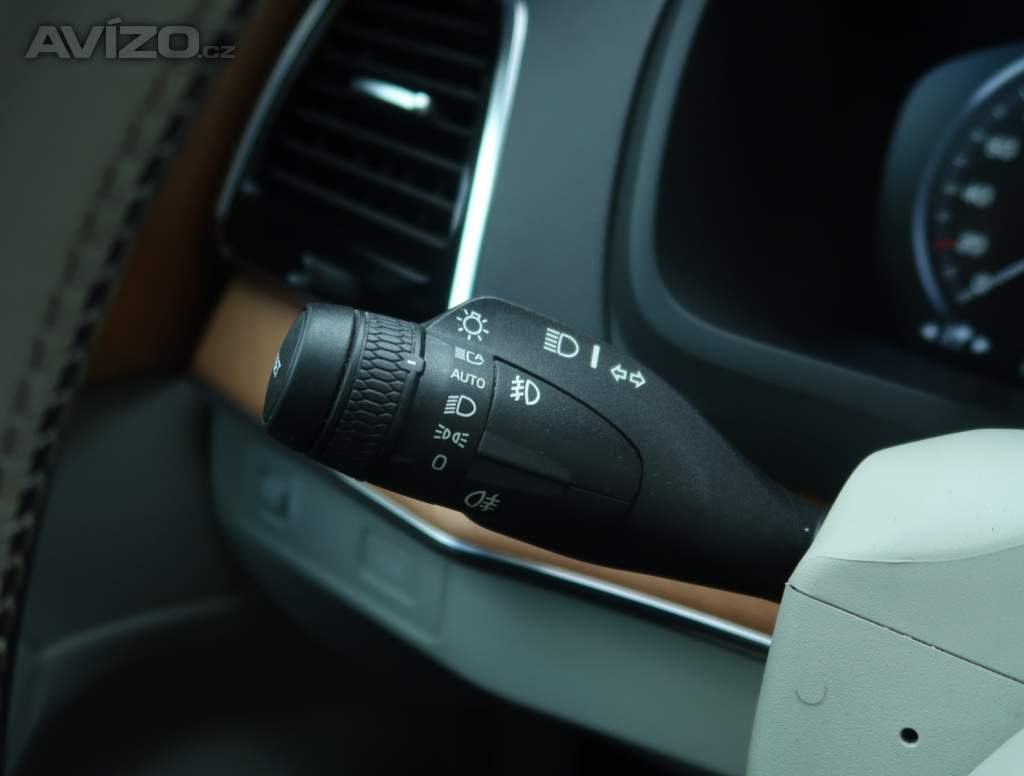 Foto inzerátu Volvo XC90 B5 AWD