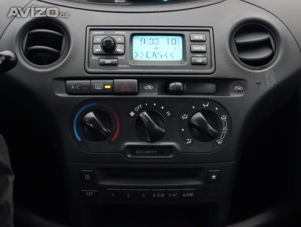 Foto inzerátu Toyota Yaris 1.0 VVT-i