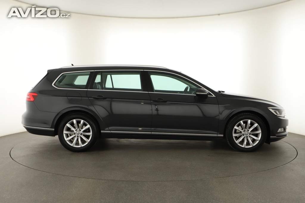 Foto inzerátu Volkswagen Passat 2.0 TDI