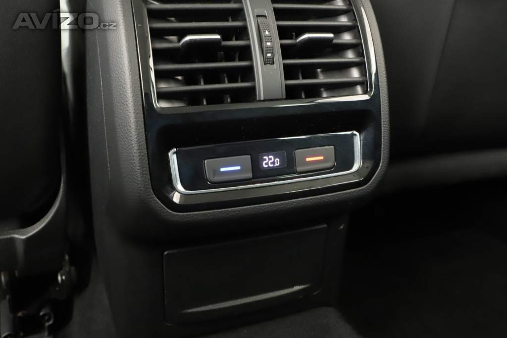 Foto inzerátu Volkswagen Passat 2.0 TDI