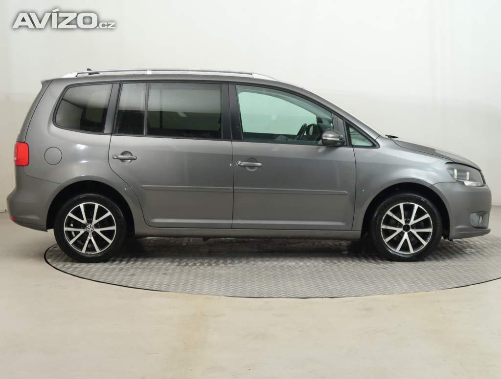Foto inzerátu Volkswagen Touran 1.6 TDI