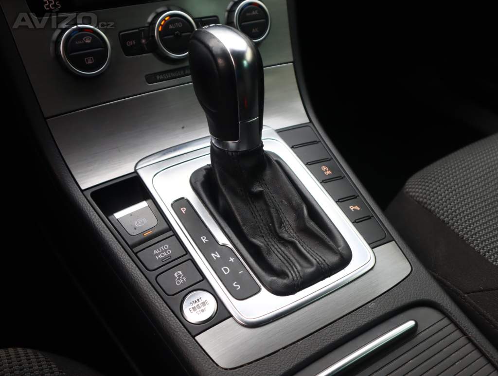 Foto inzerátu Volkswagen Passat 2.0 TDI