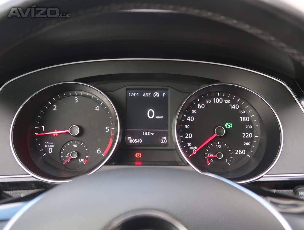 Foto inzerátu Volkswagen Passat 2.0 TDI