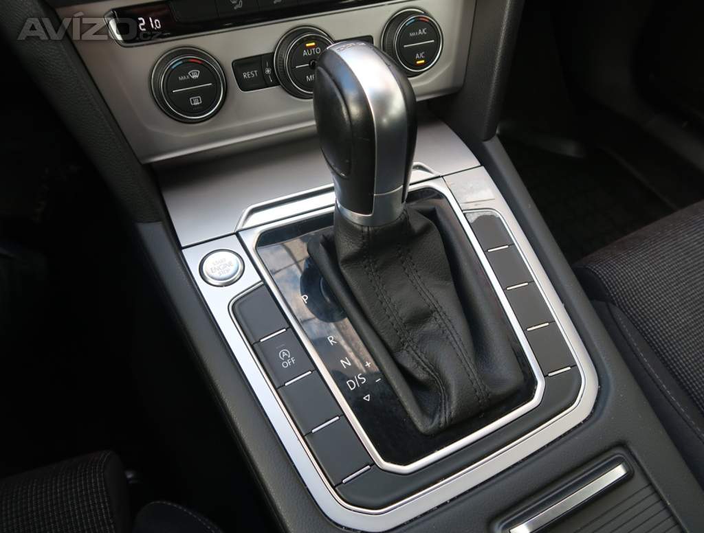 Foto inzerátu Volkswagen Passat 2.0 TDI