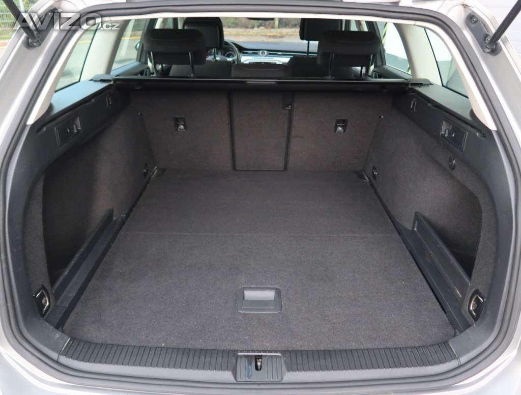 Foto inzerátu Volkswagen Passat 2.0 TDI