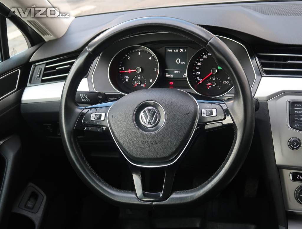 Foto inzerátu Volkswagen Passat 2.0 TDI