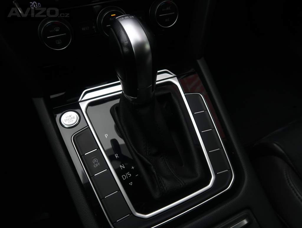 Foto inzerátu Volkswagen Passat 2.0 TDI