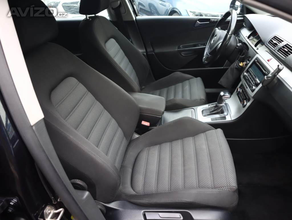 Foto inzerátu Volkswagen Passat 2.0 TDI