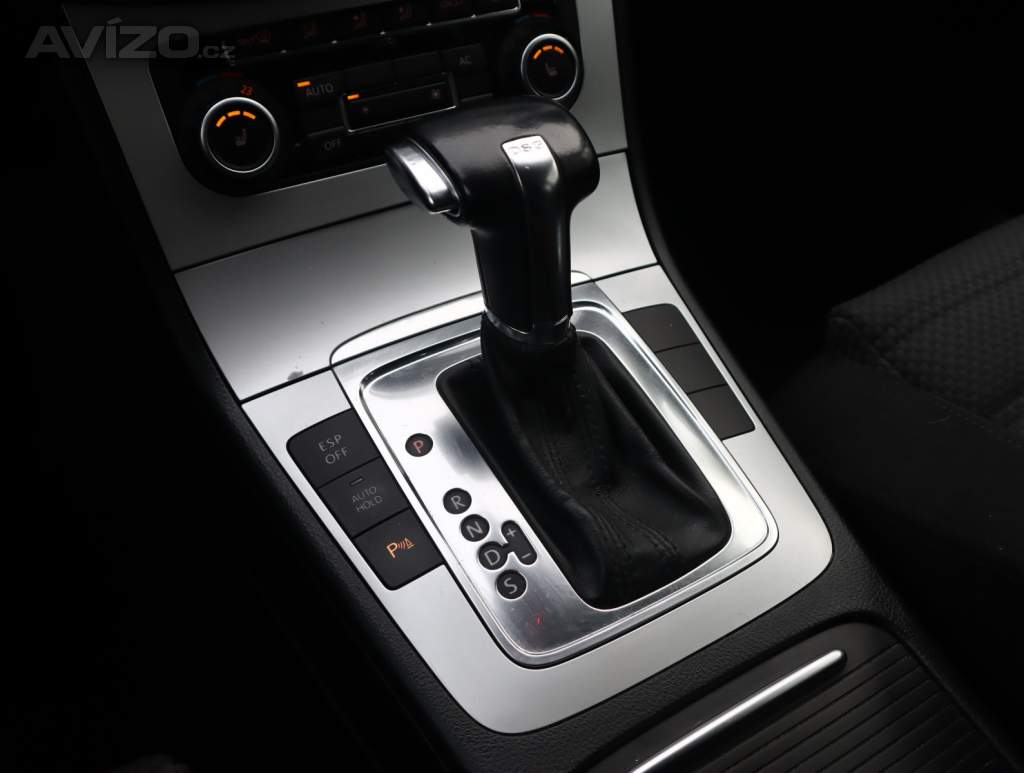 Foto inzerátu Volkswagen Passat 2.0 TDI