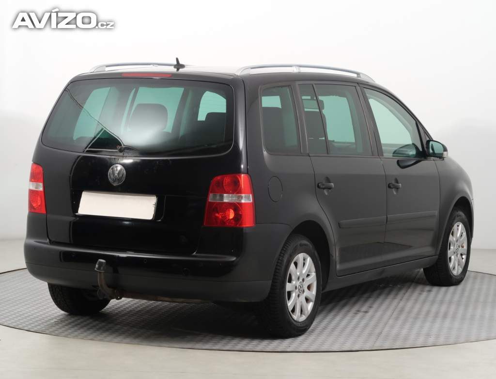 Foto inzerátu Volkswagen Touran 1.6 FSI