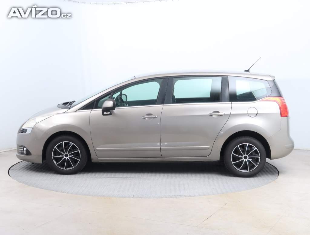 Foto inzerátu Peugeot 5008 1.6 HDi